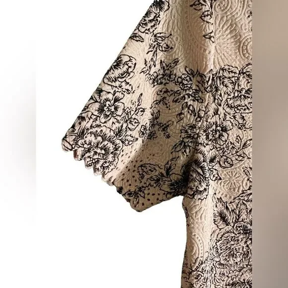 Chances R size petite small paisley and flowers top EUC - Picture 10 of 10